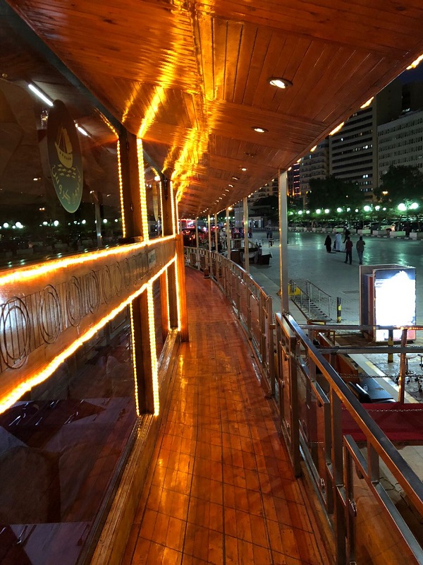 2hr Oberoi Dhow Cruises